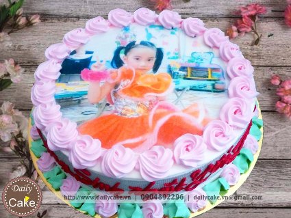Bánh sinh nhật in ảnh bé gái 006