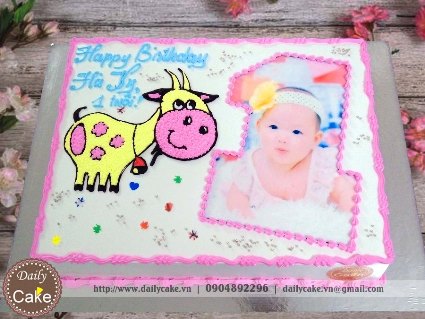 Bánh sinh nhật in ảnh bé gái 1 tuổi 002