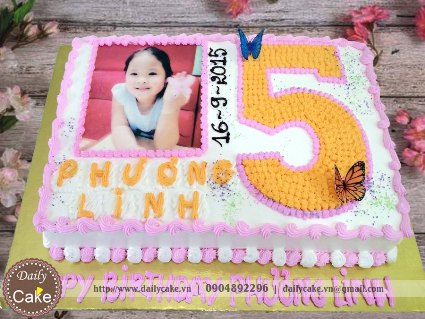 Bánh sinh nhật in ảnh bé gái 5 tuổi