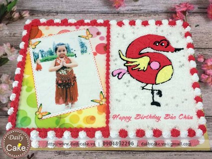 Bánh sinh nhật in ảnh bé gái 6 tuổi