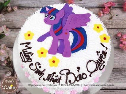 Bánh fondant sinh nhật tạo hình ngựa pony