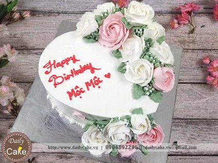 Bánh gato hình tim hoa kem tươi phong cách Hàn Quốc 001