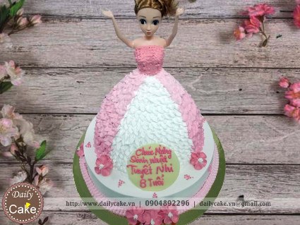 Bánh sinh nhật búp bê barbie 010