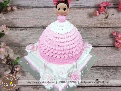 Bánh sinh nhật búp bê chibi 009