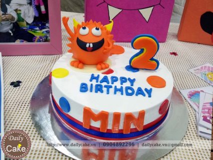 Bánh sinh nhật fondant hình monster
