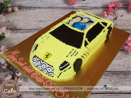 Bánh sinh nhật hình ô tô ferrari 001