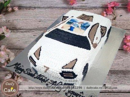 Bánh sinh nhật hình ô tô lamborghini 001