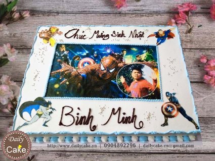 Bánh sinh nhật in ảnh bé trai và siêu nhân