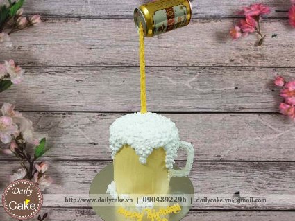 Bánh sinh nhật tạo hình cốc bia 002