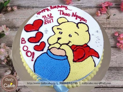 Bánh sinh nhật vẽ hình gấu Pooh 001