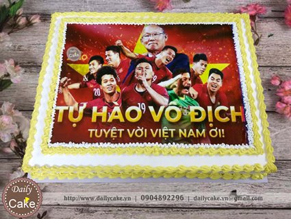 Bánh in ảnh mừng chiến thắng đội tuyển U23 Việt nam