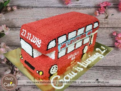 Bánh sinh nhật hình xe buýt hai tầng