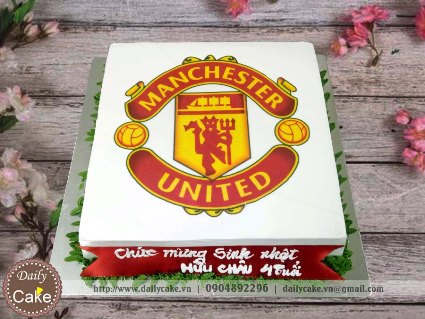 Bánh sinh nhật in hình logo câu lạc bộ Manchester United
