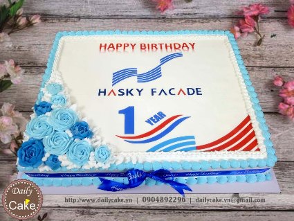 Bánh gato in hình kỷ niệm 1 năm thành lập công ty Hasky