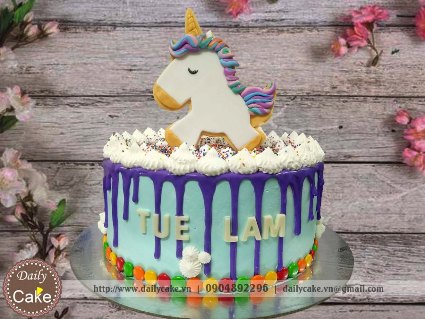 Bánh sinh nhật fondant hình ngựa một sừng Unicorn