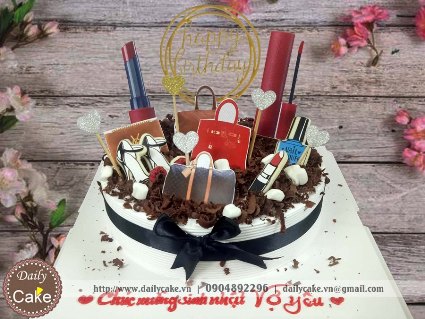 Bánh sinh nhật túi xách và phụ kiện hàng hiệu