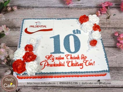 Bánh gato kỷ niệm thành lập chi nhánh công ty Prudential