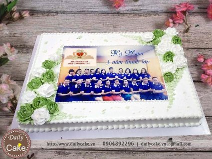 Bánh in ảnh kỷ niệm 3 năm thành lập ban thiện nguyện