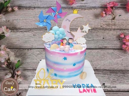 Bánh gato sinh nhật hai bé trai và gái