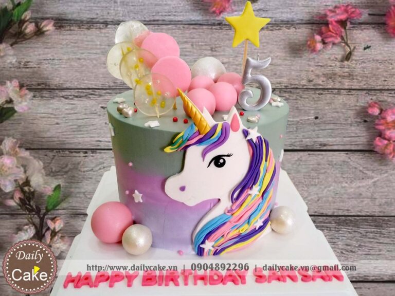 Bánh fondant ngựa trắng một sừng White Unicorn