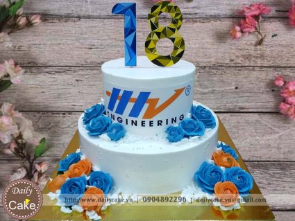 Bánh gato 2 tầng kỷ niệm 18 năm thành lập công ty