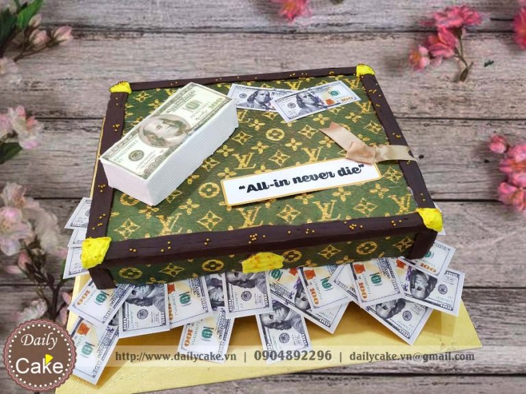 Bánh sinh nhật hình vali đầy ắp tiền dollar