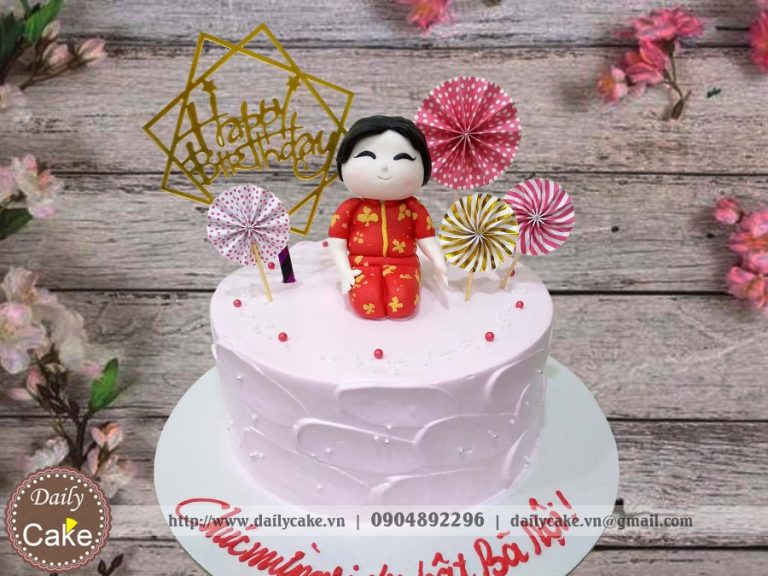 Bánh fondant mừng sinh nhật Bà nội