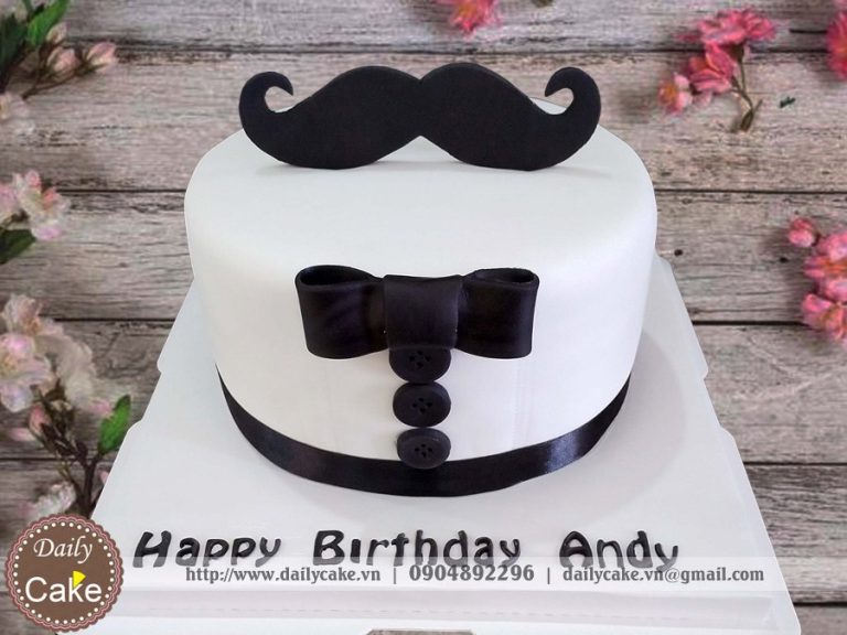 Bánh fondant trang trí hình Baby Boss