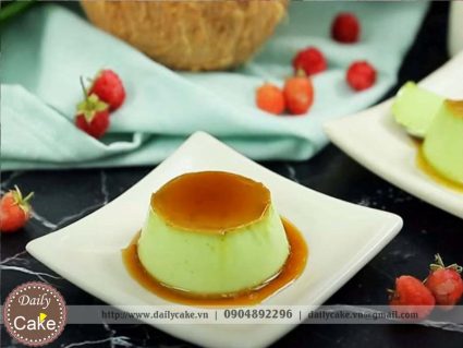 Cách làm bánh flan caramen lá dứa thơm ngon, mịn màng