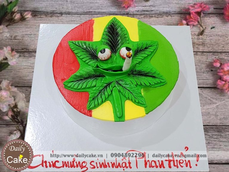 Bánh sinh nhật tạo hình fondant lá cần phê pha