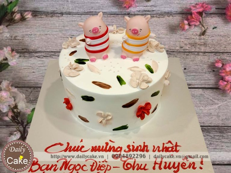 Bánh sinh nhật hai chú lợn ngộ nghĩnh dễ thương