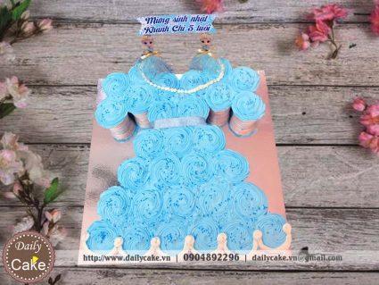 Bánh cupcake ghép hình chiếc váy xinh cho bé gái