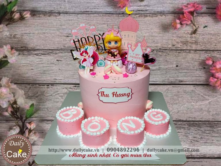 Bánh sinh nhật màu hồng nàng công chúa nhỏ