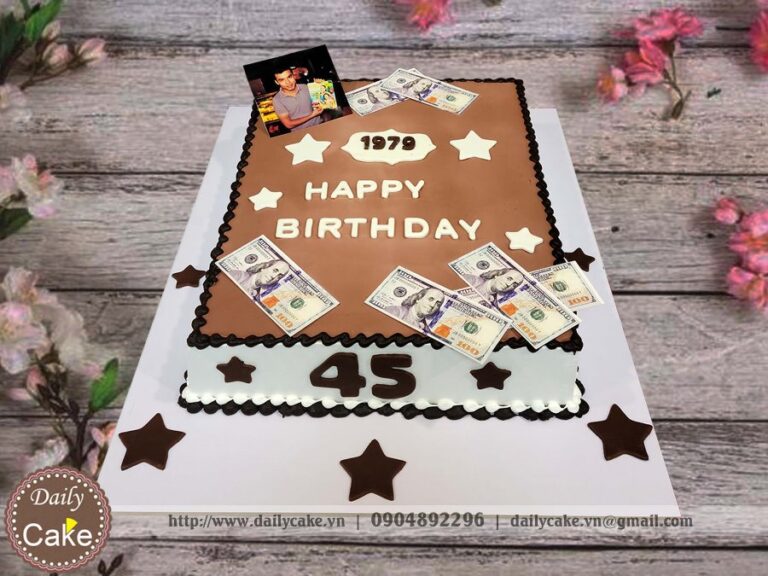 Bánh in ảnh tiền đô sinh nhật quý ông 1979