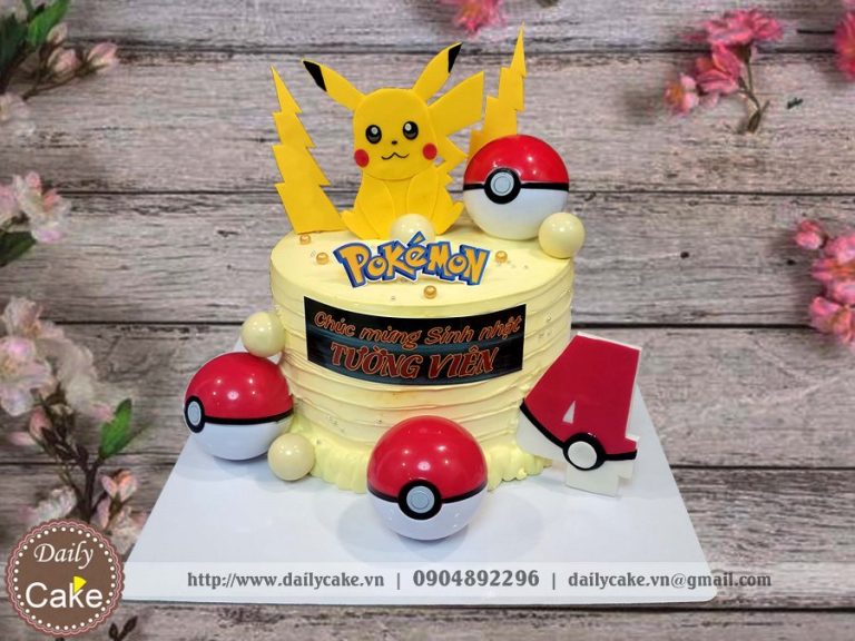 Bánh fondant sinh nhật Pikachu pokemon độc đáo cho fan nhí