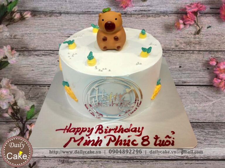 Bánh sinh nhật chú chuột capybara thân thiện